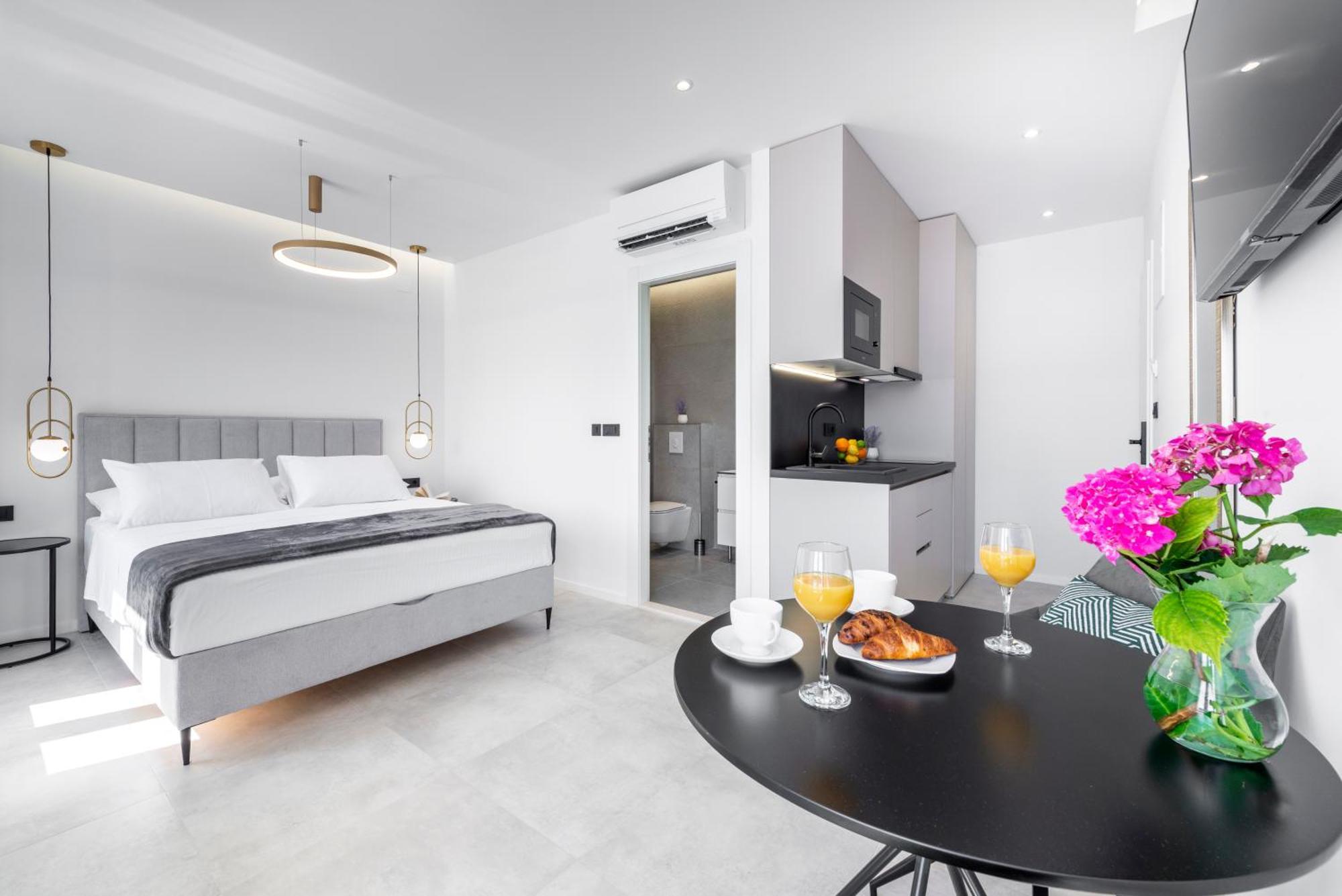 La Porta 2, Seaview Apartment In The Center 챠브타트 외부 사진